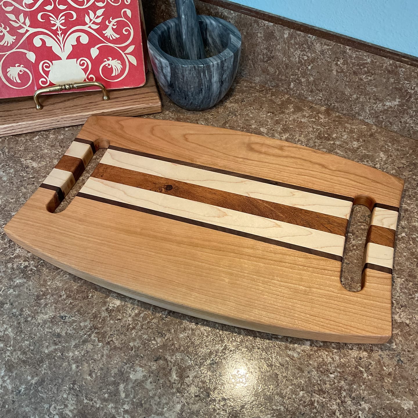 Customer photo review of 15.75x10" Warped Rectangle Dual Handle Serving Board Acrylic Router Template