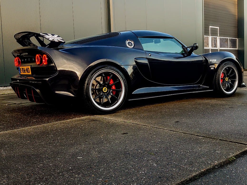 Customer photo review of Lotus Exige V6 Forged Wheels Satin Black Diamond Cut Type 25 Edition