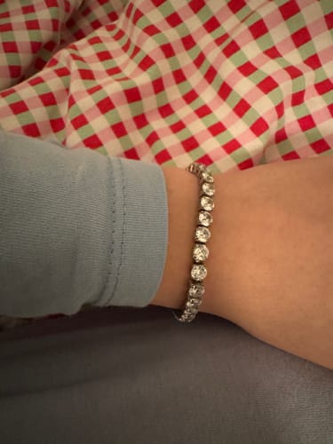 Customer photo review of Tennis Armband | 18K vergoldet