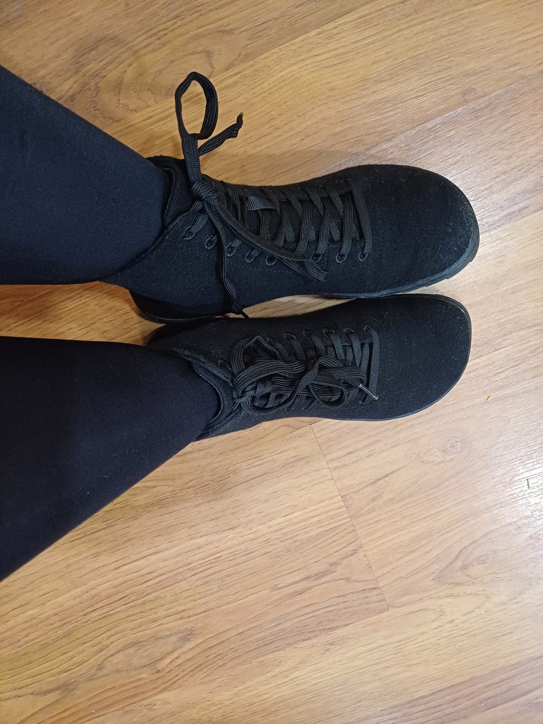 Customer photo review of Vaistoa Tunto -paljasjalkatennarit