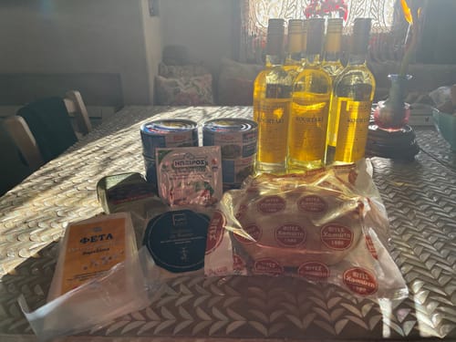 Customer photo review of Retsina Wine Kourtaki - 750ml