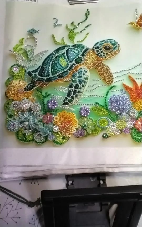 Customer photo review of Graceful Sea Turtle Underwater Diamond Painting Kit - Partial Drill
