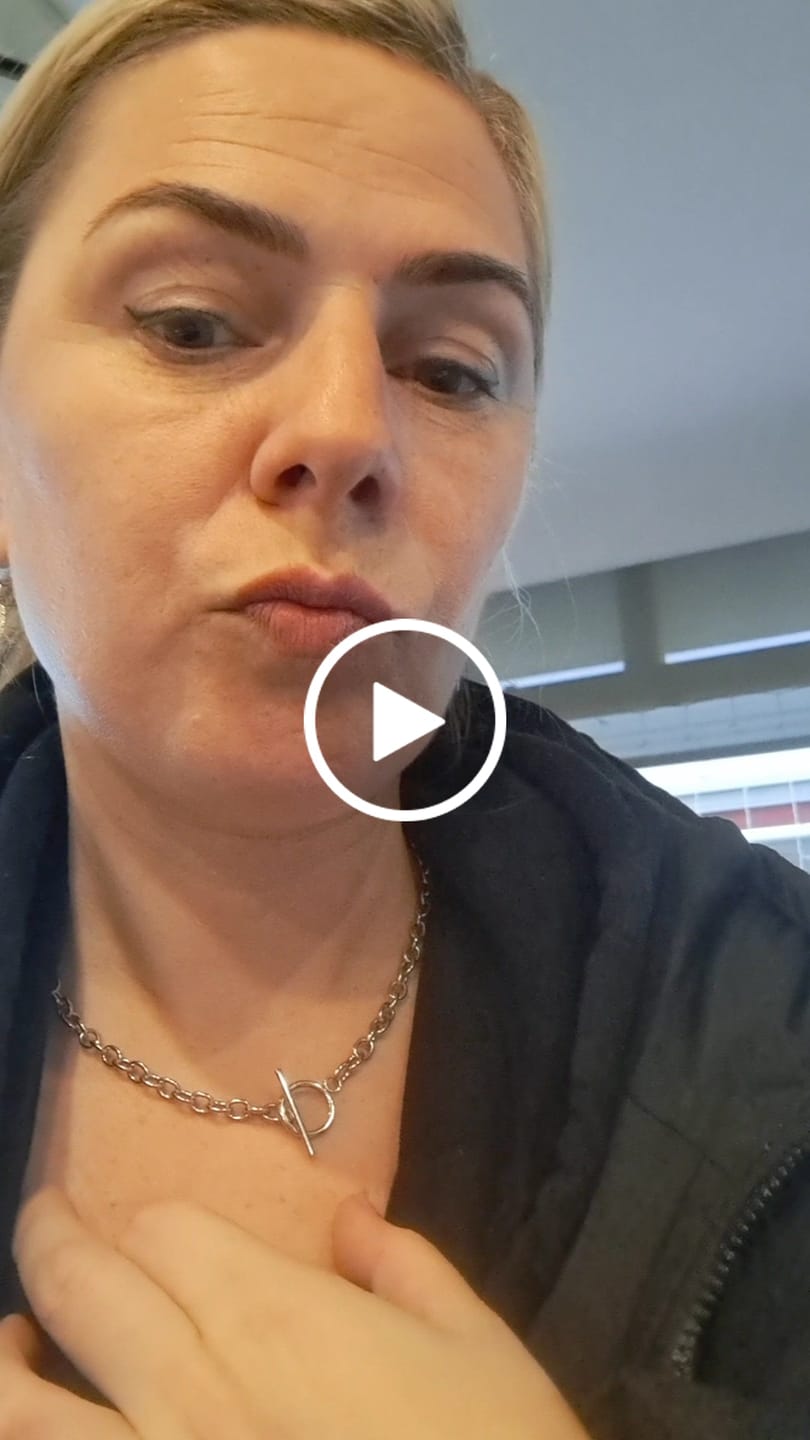 Customer video review of Collar Crossed