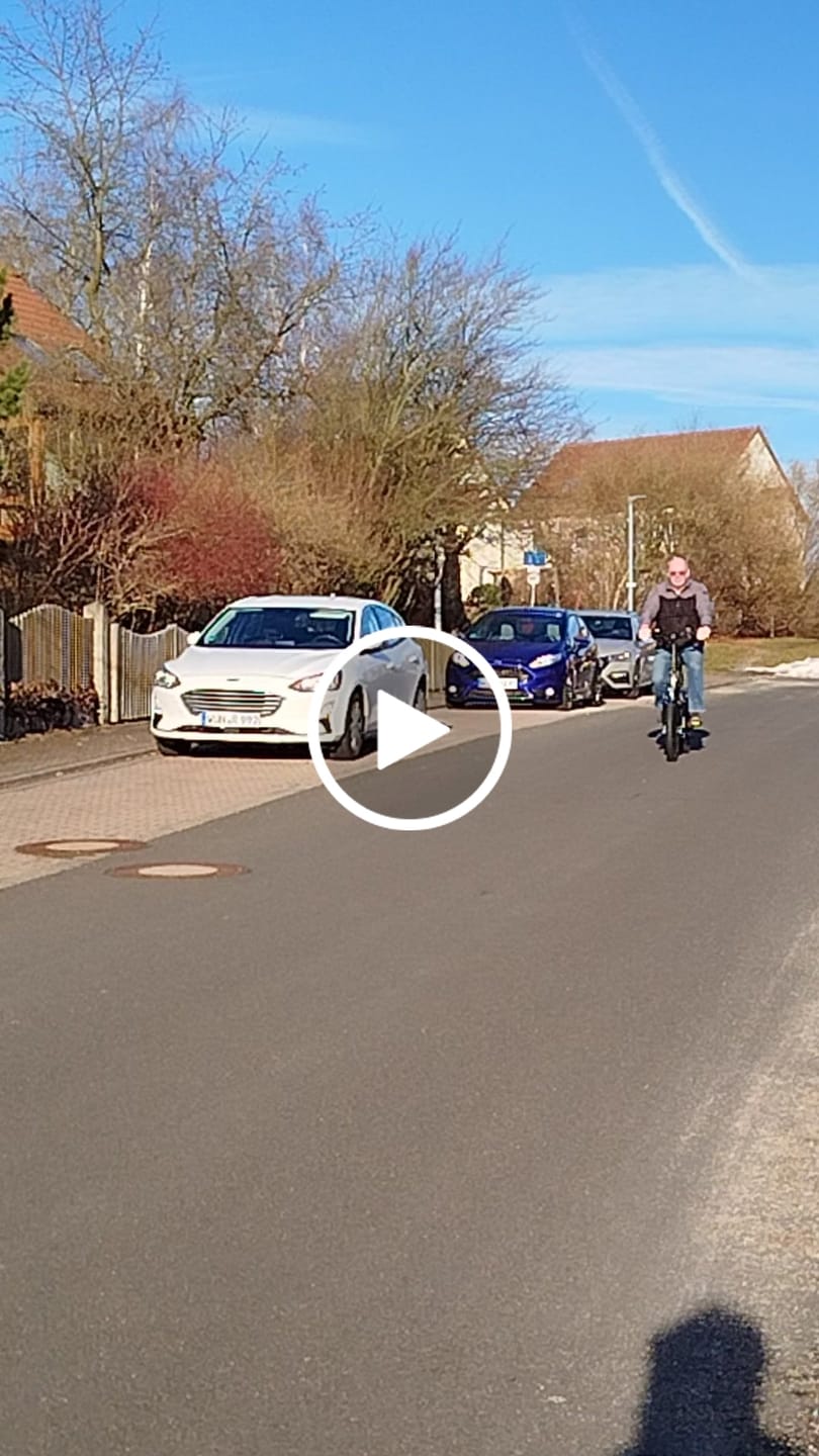 Customer video review of Vakole VT4 250W 20" Foldable Electric Bike 468Wh Step-through E-bike 36V 13Ah Battery