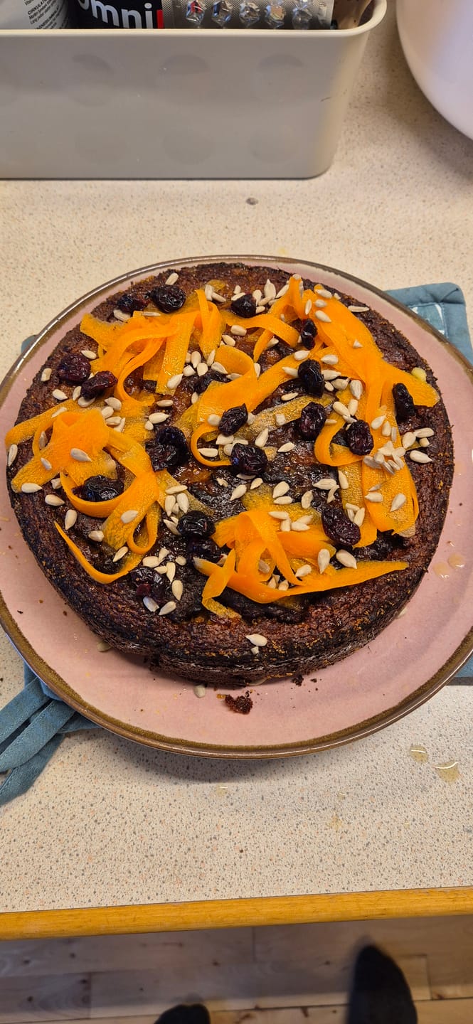 Customer photo review of The Cake Cookbook (Dansk)