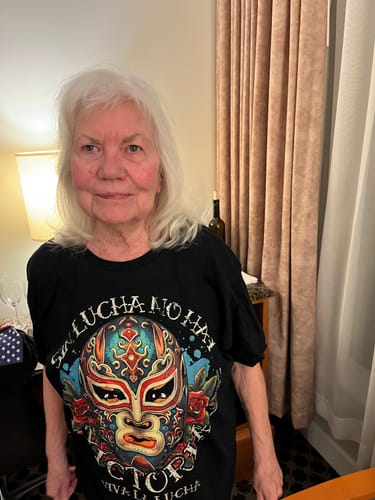 Customer photo review of Lucha Libre Sin Lucha No Hay Victoria T-Shirt