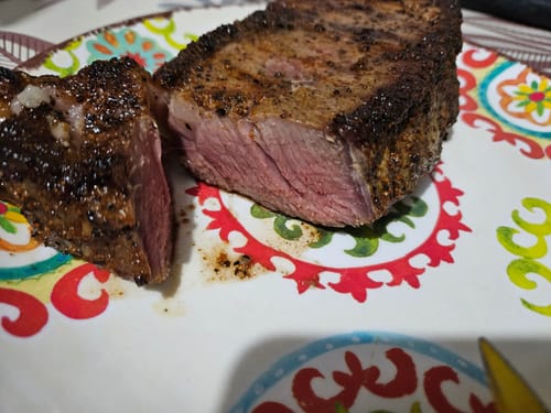 Reseña con foto de un cliente sobre New York Steak Dry Aged