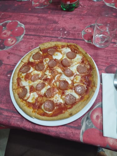 Customer photo review of Pizza SENZA GLUTINE E LATTOSIO