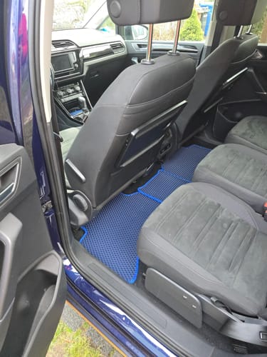 Alexander R. review of Auto Fußmatten nach Maß - Komplettset image 2 out of 2