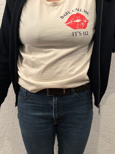 Customer photo review of CALL ME BABY - Premium T-Shirt