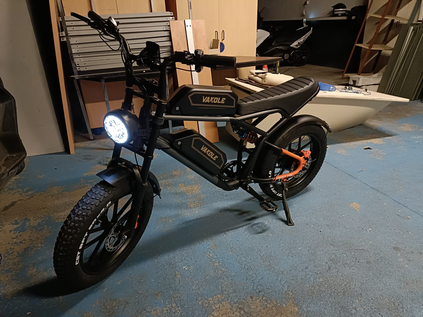 Customer photo review of Vakole Q20 MAX 750W*2 Dual Motor 20" Fat Bike 960Wh Full Suspension E-Mountain Bike 48V 20Ah Battery
