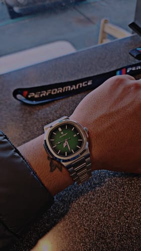 Customer photo review of Lucky Fours® Caspian