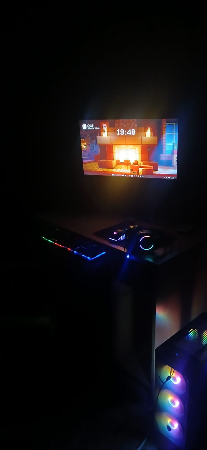 Customer photo review of FITMENT KM-GX7 Gökkuşağı Aydınlatmalı Siyah USB Gaming Combo Mouse + Mousepad + Kulaklık Q Gaming Klavye +