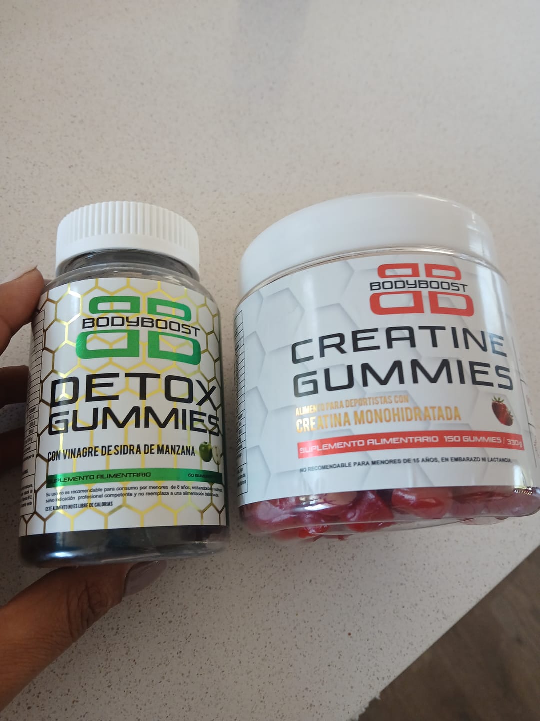 Customer photo review of Gomitas de Vinage de Manzana