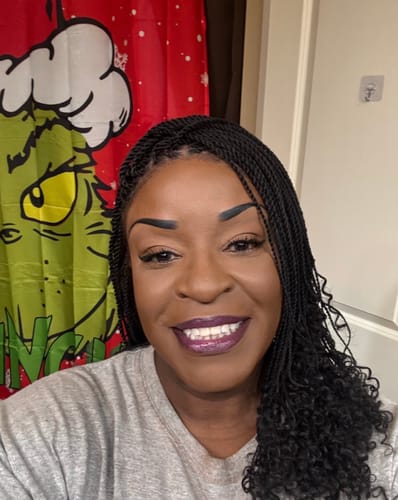 Customer photo review of Senegalese Mini Twist Braided Wig 14" Full Hand-tied HD Lace With Curly Ends - Human Baby Hair