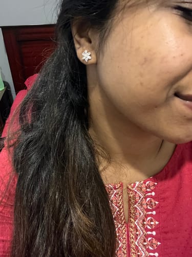Customer photo review of Silver Flowery Snowflake Studs