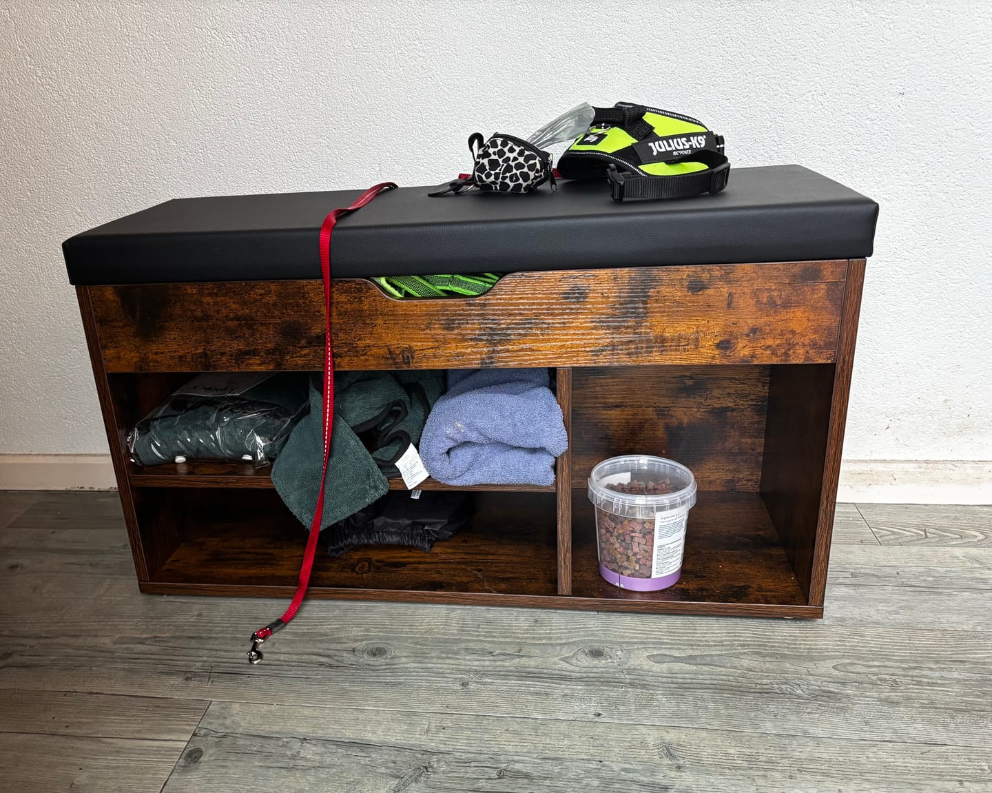 Customer photo review of Schoenenbank industrieel | Houtlook en Staal | 80x30x44cm