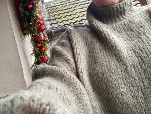 Customer photo review of Meli Strick Pullover - Khaki