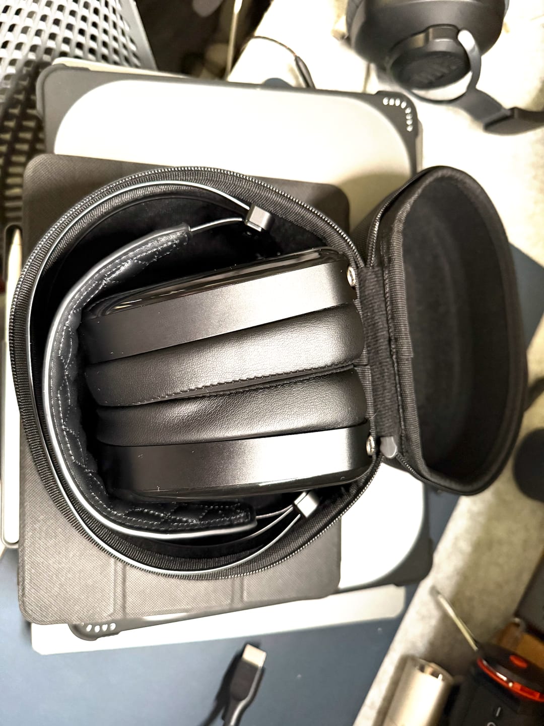 Customer photo review of Dan Clark Audio NOIRE X Headphones - Open Box