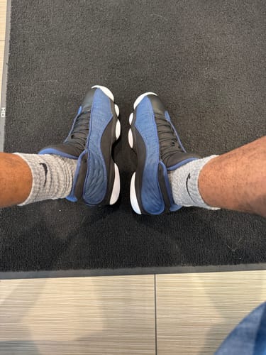 Customer photo review of Air Jordan 13 Retro 'Navy'