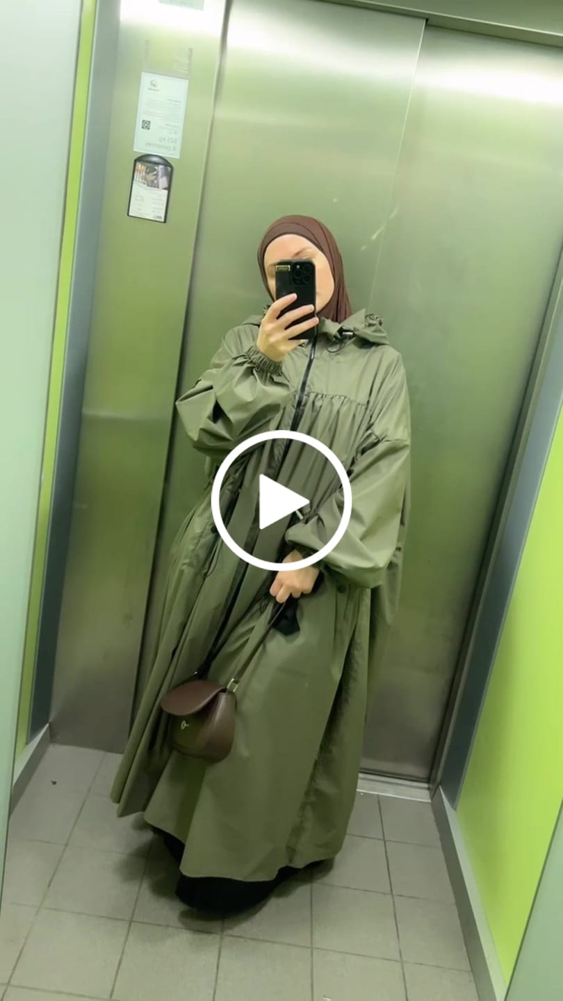 Customer video review of Anorak compact tout-en-un 100% Waterproof « YOYO JACKET » - DAILY DRESS