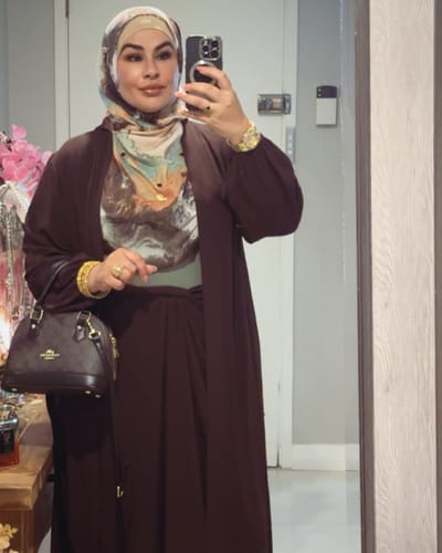 Customer photo review of Angela 2 piece set