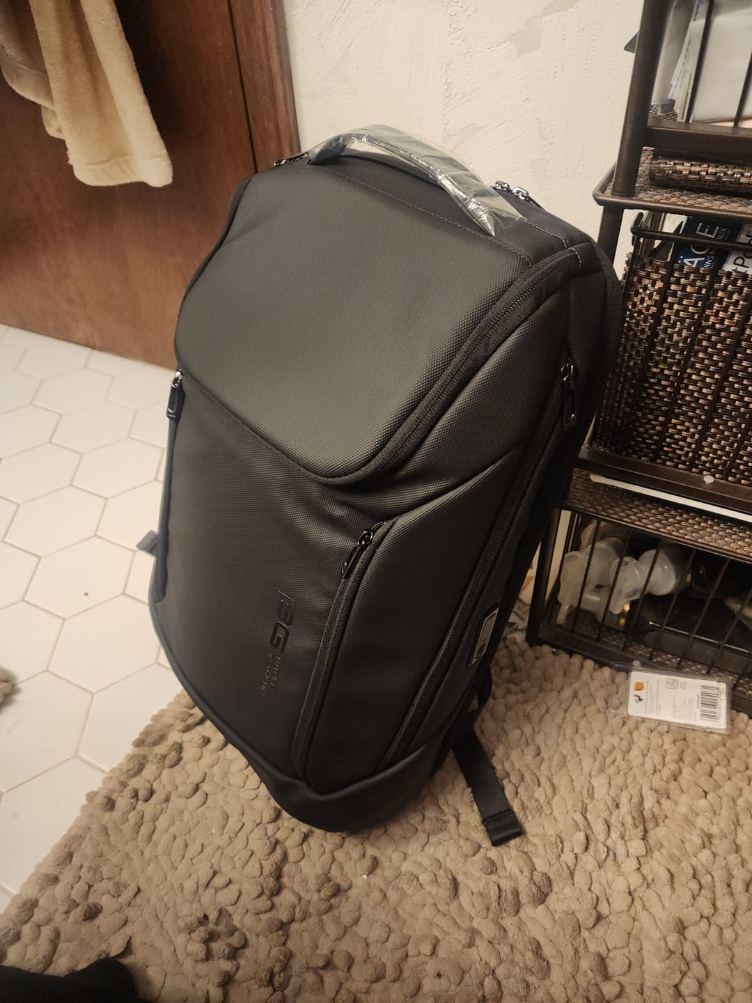 Customer photo review of Vanguard - Large Capacity Business Travel Backpack
