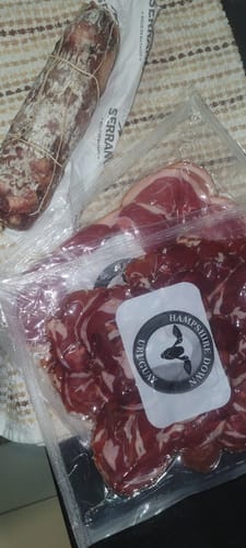 Customer photo review of Bondiola 100% ovina, artesanal, feteada