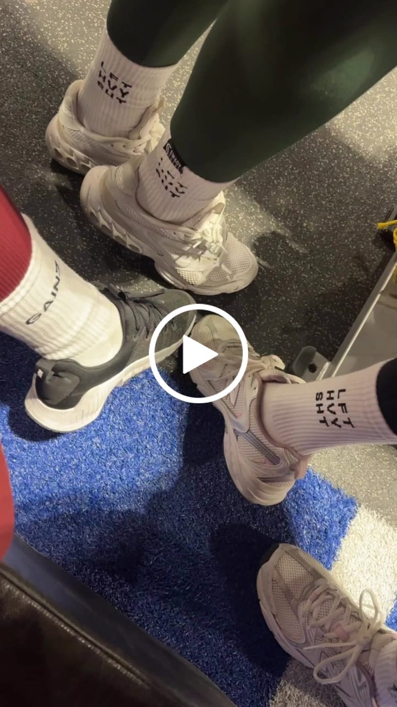 Customer video review of Leg Day - Unisex Crew Workout Socks