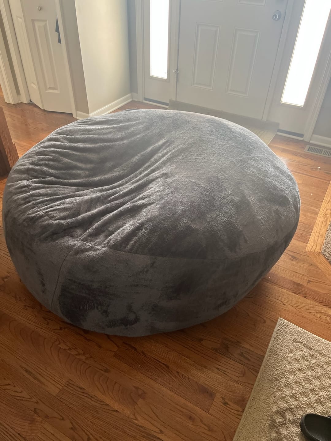 Customer photo review of Giant 7ft Fur Bean Bag Round ( Fillers are included)