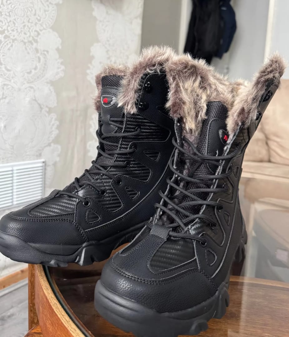 Customer photo review of Warrior Schneestiefel | Coole Schneestiefel für jeden Anlass!