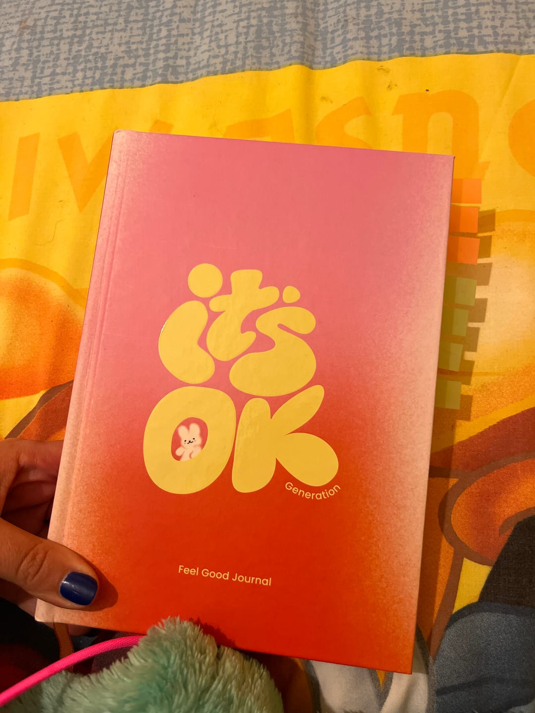 Customer photo review of Feel Good Journal | Portada Mandarina