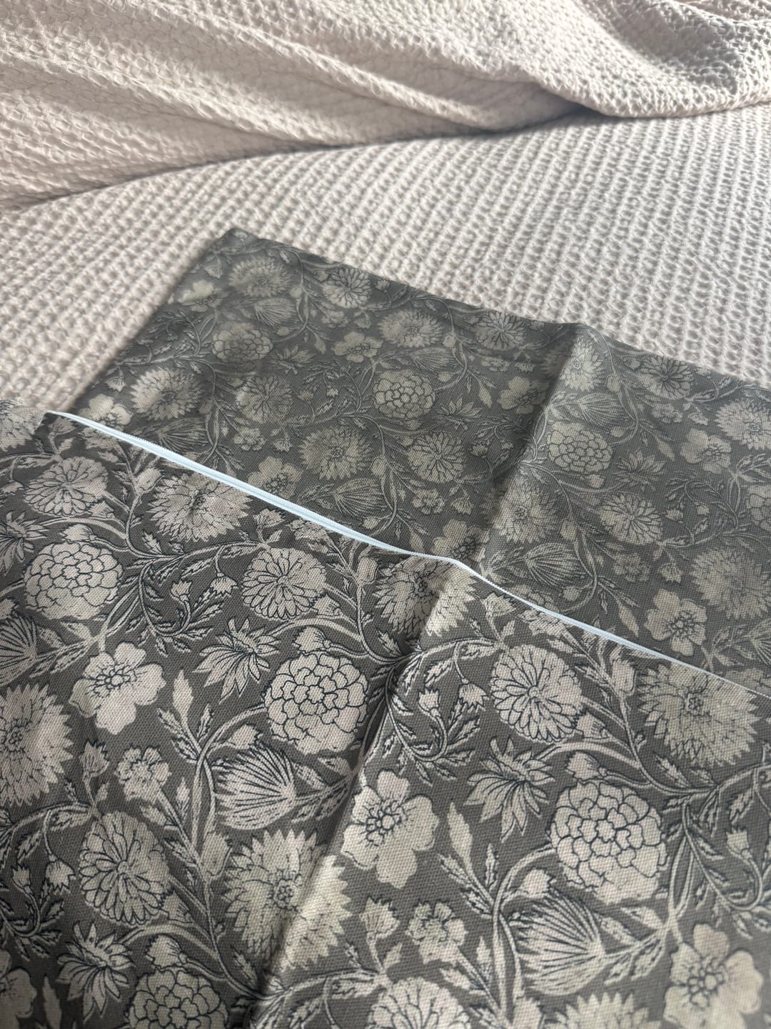 Customer photo review of Gracie - 18" | 22"