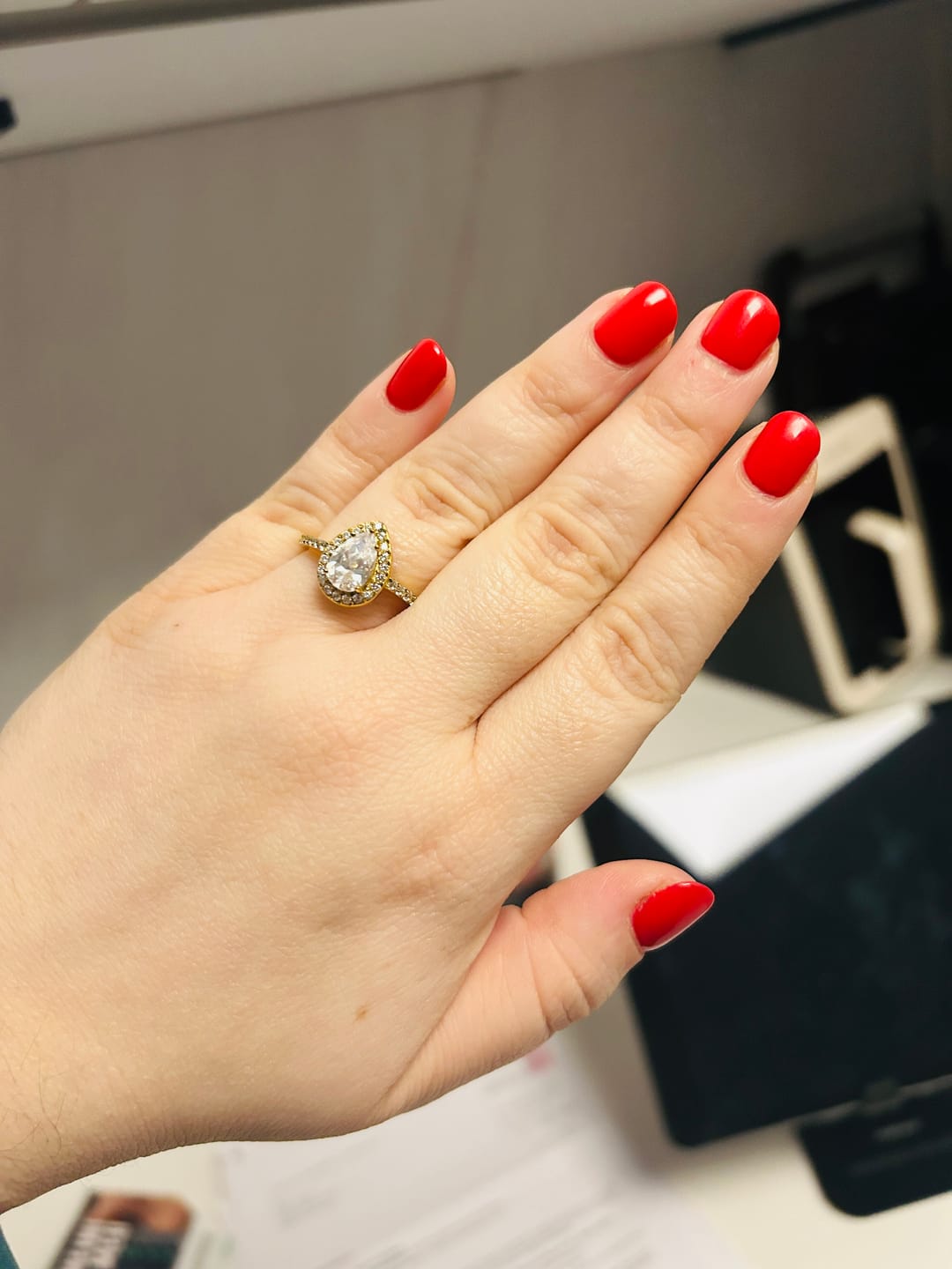 Customer photo review of Drop Ring | 18K vergoldet