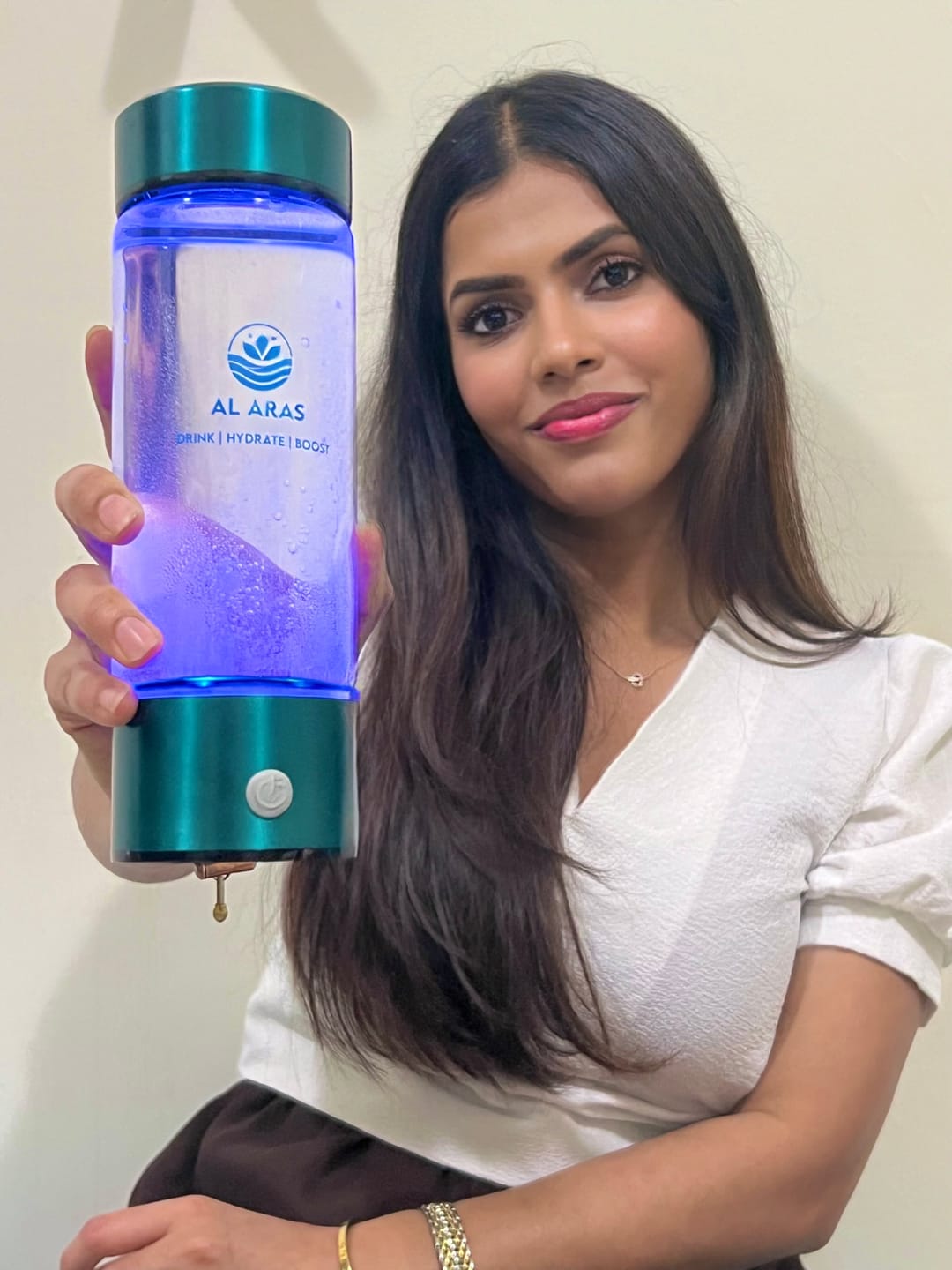 Customer photo review of AlAras™- Hydrogen Water Bottle - Free Gift Box - Free eBook