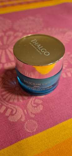 Customer photo review of Augencreme mit Lifting-Effekt