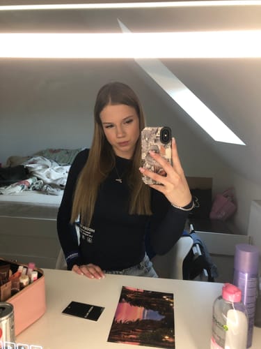 Customer photo review of LABEL LONGSLEEVE TOP NAVY