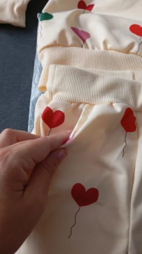 Customer photo review of Heartloons Jogger Set
