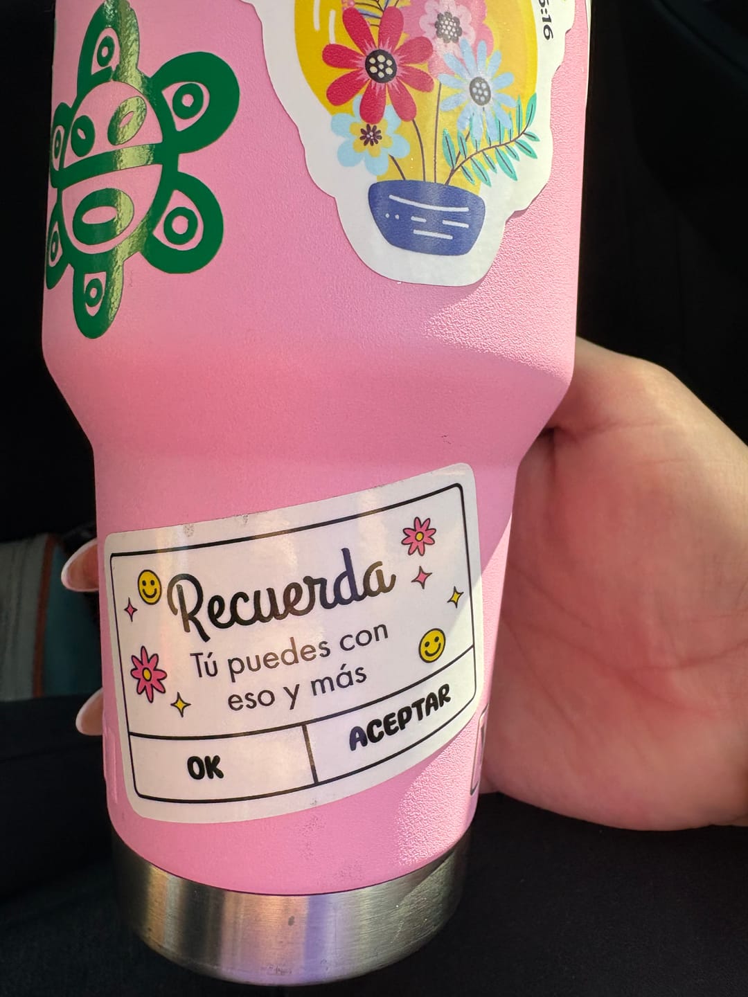 Customer photo review of Recuerda: Tu puedes con eso y más (Sticker Laminado)