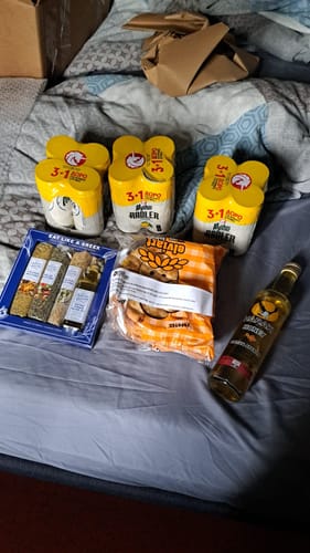 Customer photo review of Cretan rakomelo Haraki - 500ml