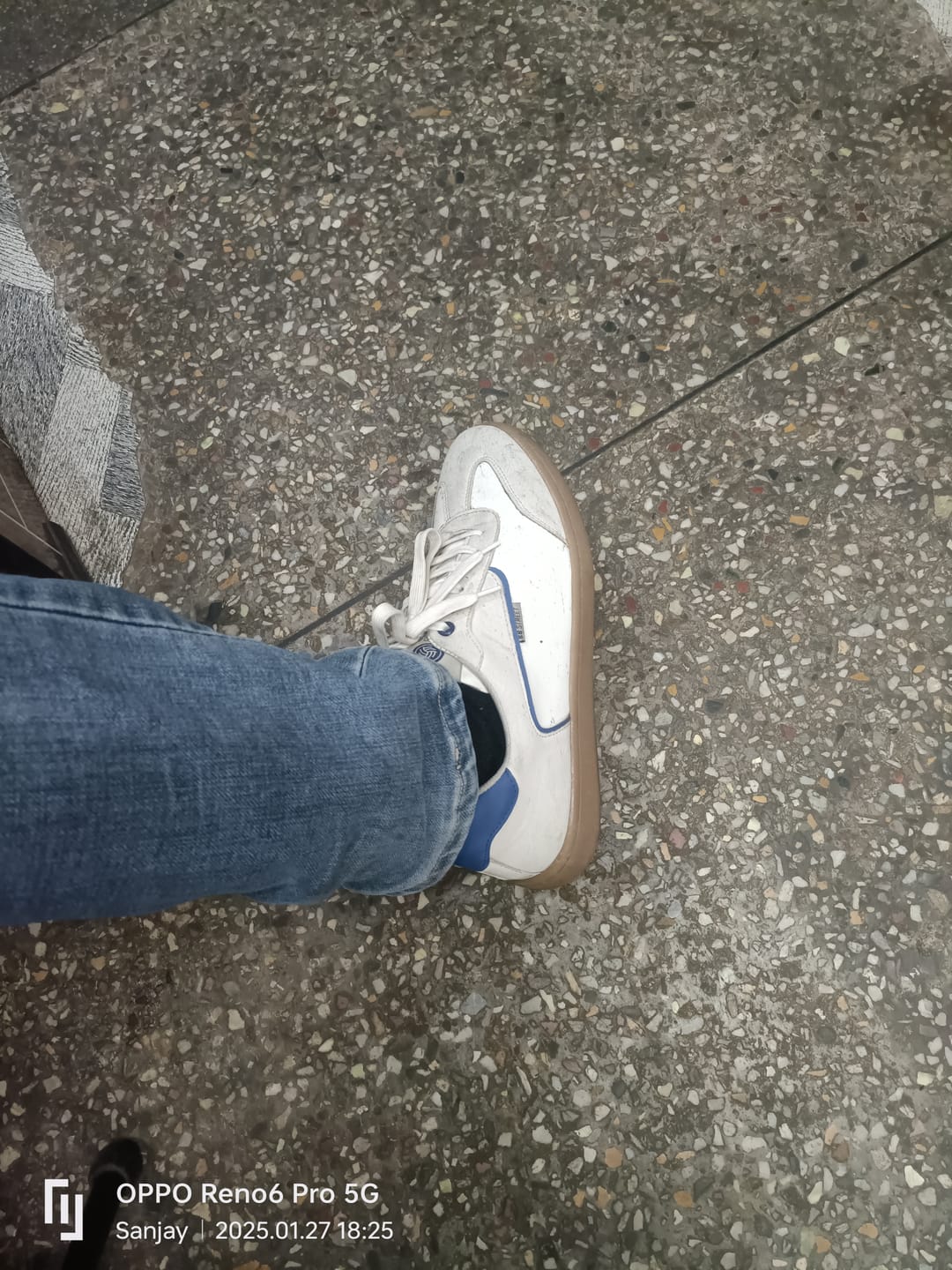 Customer photo review of Bacca Bucci MOJO Men's Low Top Sneakers
