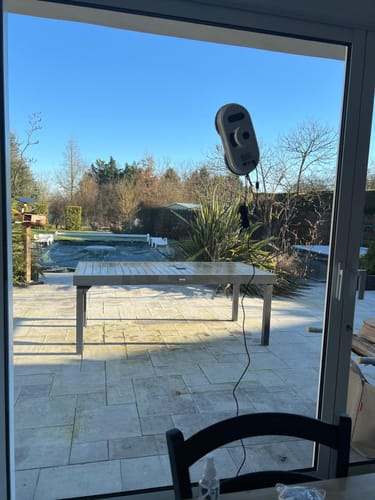 Customer photo review of Robot Laveur de Vitre Intelligent - La solution ultime pour des vitres impeccables !
