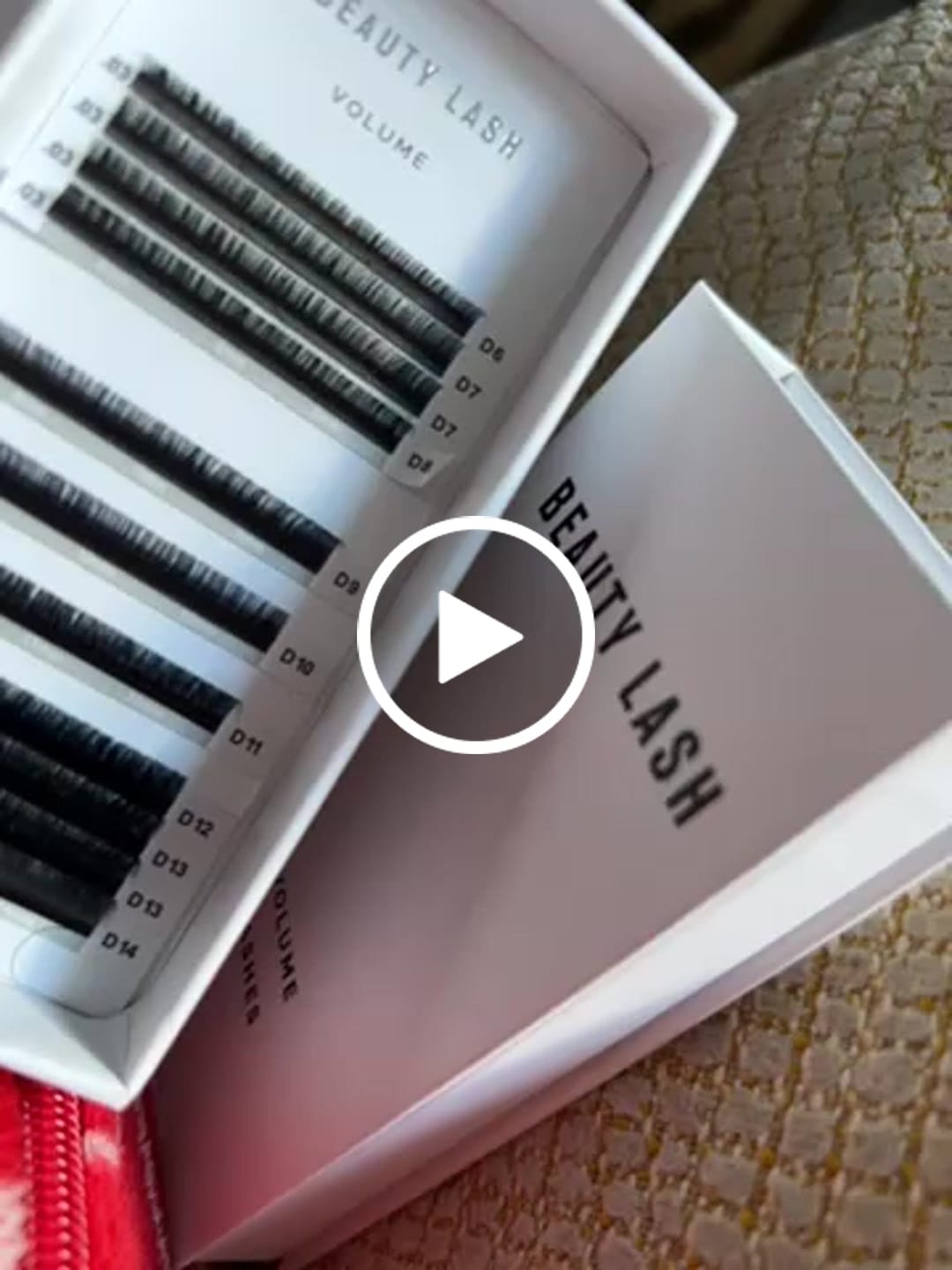 Customer video review of Mixed Volume Lashes
