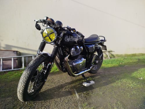 Customer photo review of Echappement "Hot Rod" Royal Enfield Interceptor/ continentale GT 650