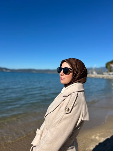 Customer photo review of Rüzgarlıklı Reglan Kol Soft Haki Kaban