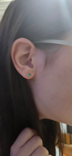 Customer photo review of March Birthstone (Aquamarine)