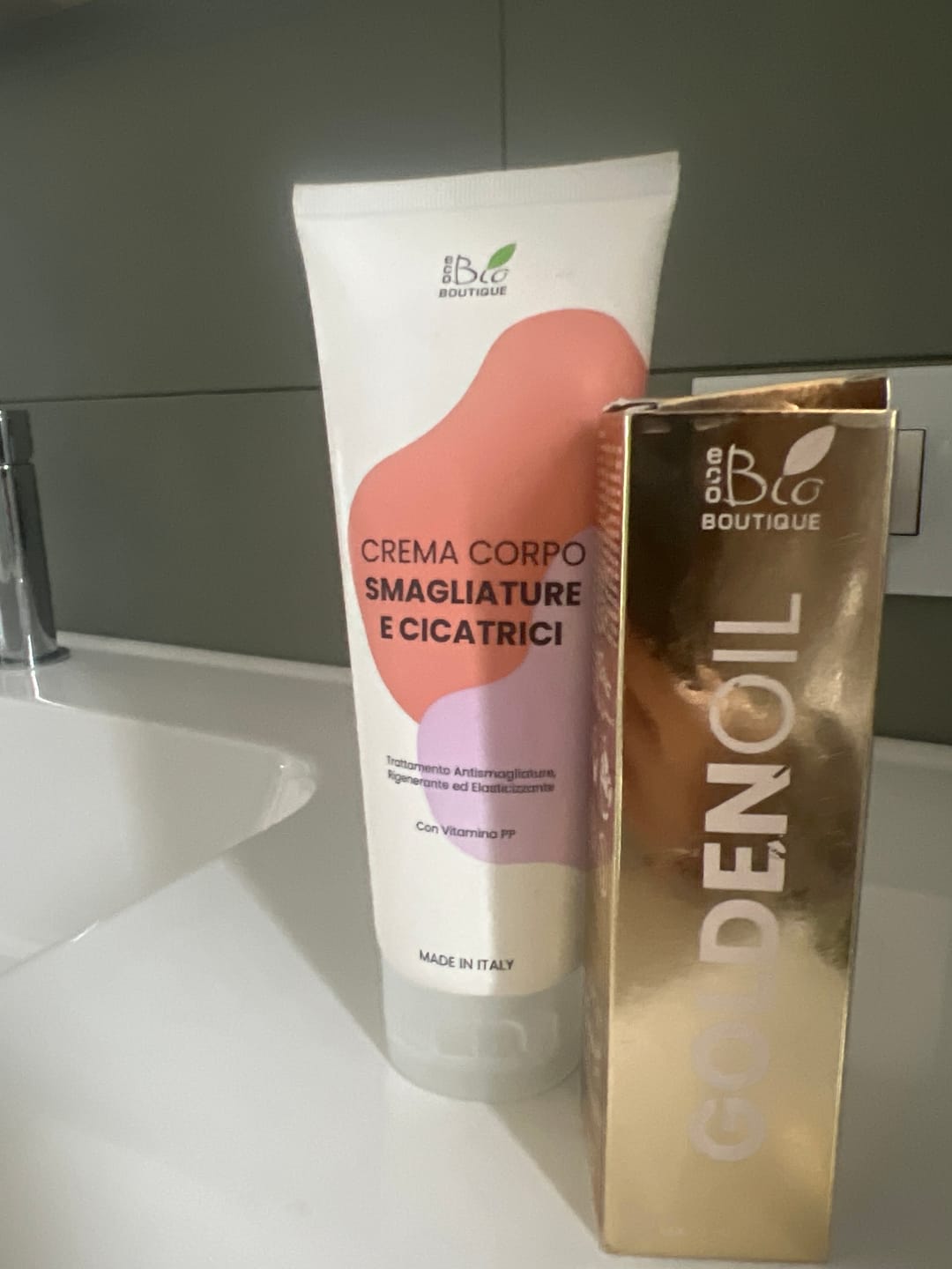 Customer photo review of Crema Corpo Smagliature e Cicatrici