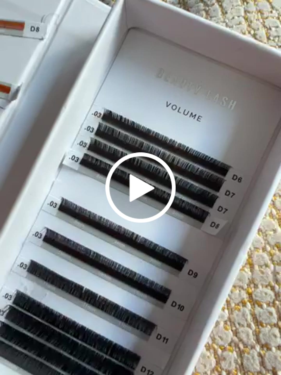 Customer video review of Mixed Volume Lashes