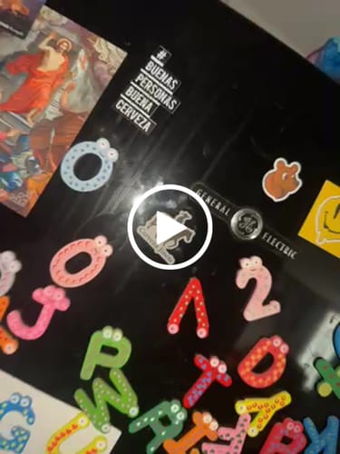 Customer video review of Stickers Económicos
