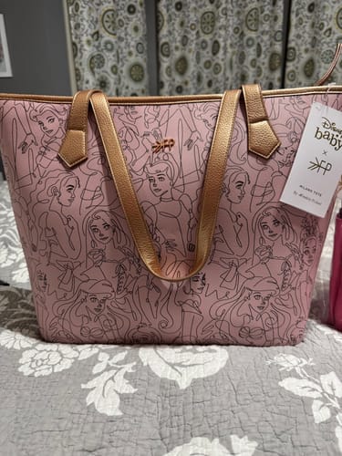 Customer photo review of Princess Party Milano Tote
